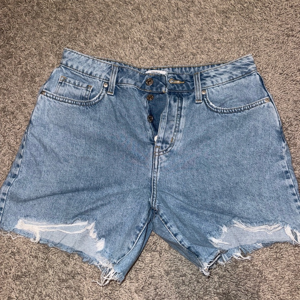 Forever 21 Denim Distrissed Blue Women's 4in Shorts
